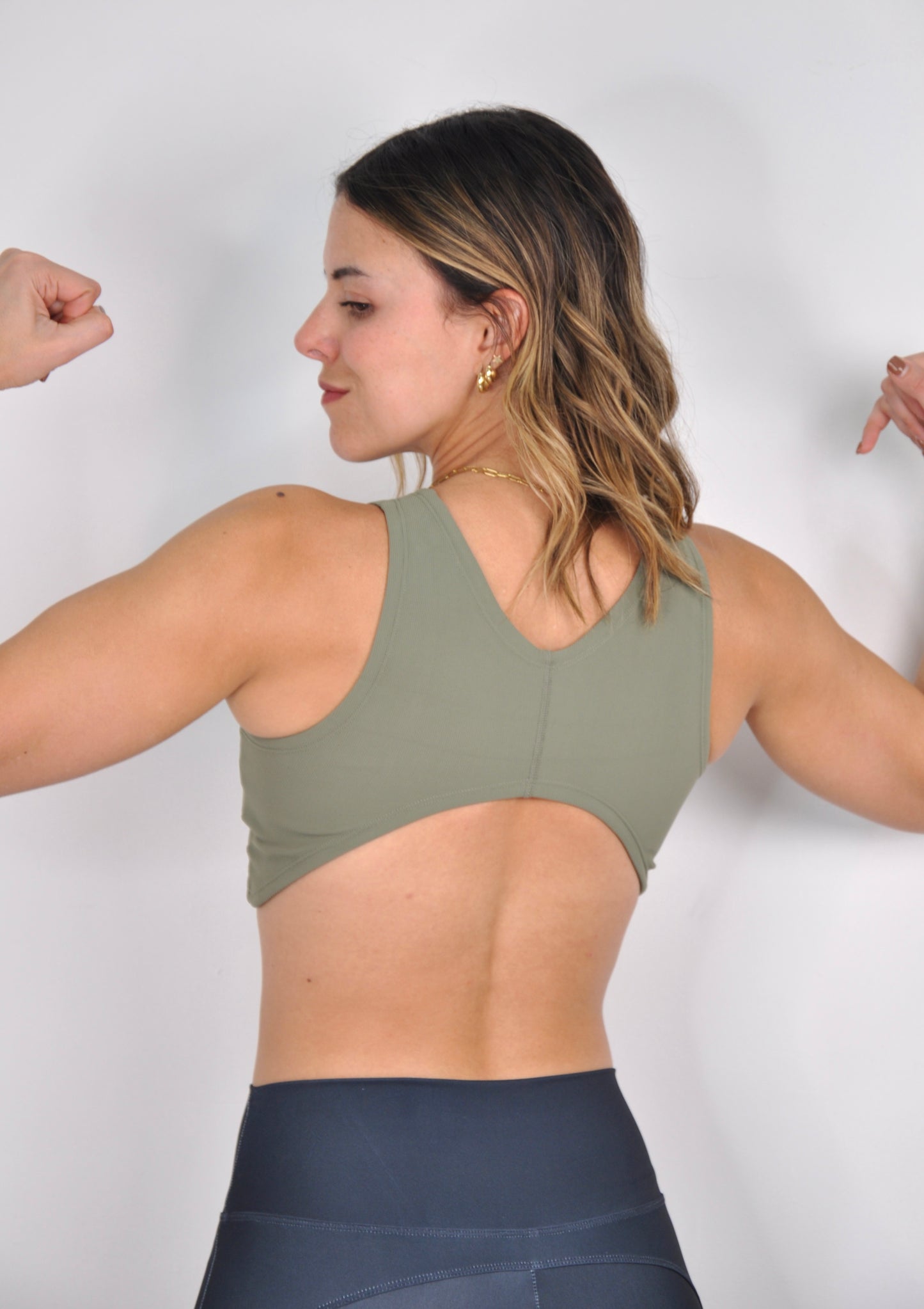 Sport bra espalda abierta