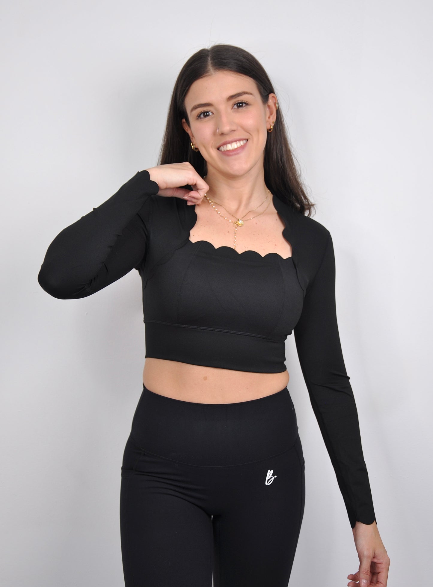 Top manga larga scalloped (largo)