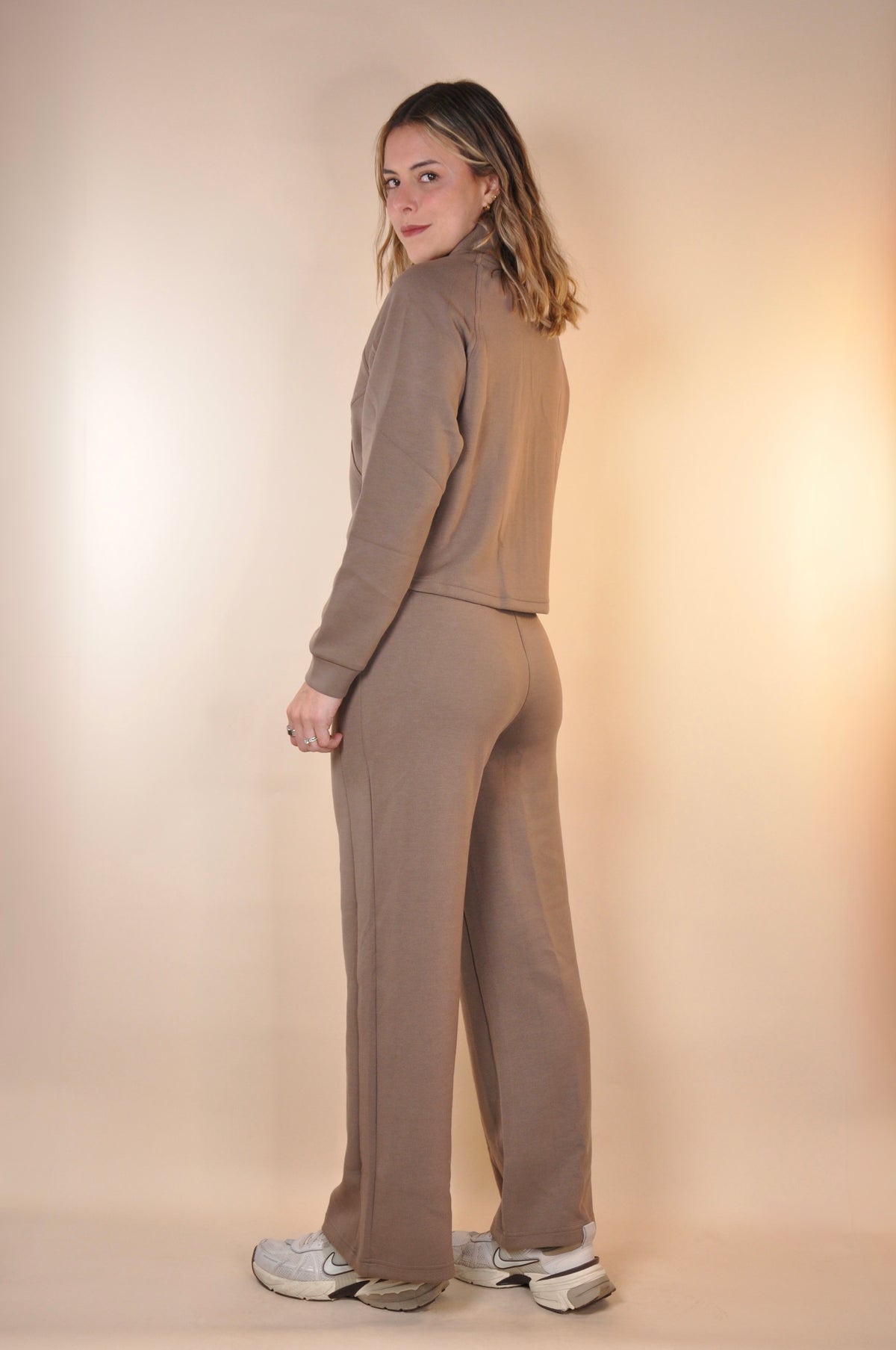 Conjunto de chaqueta y sweatpants