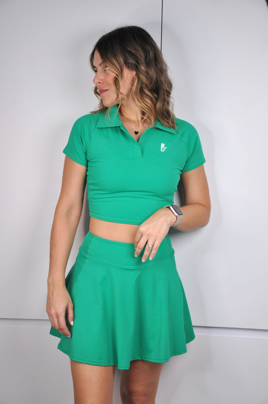 Conjunto manga corta de cuello y falda