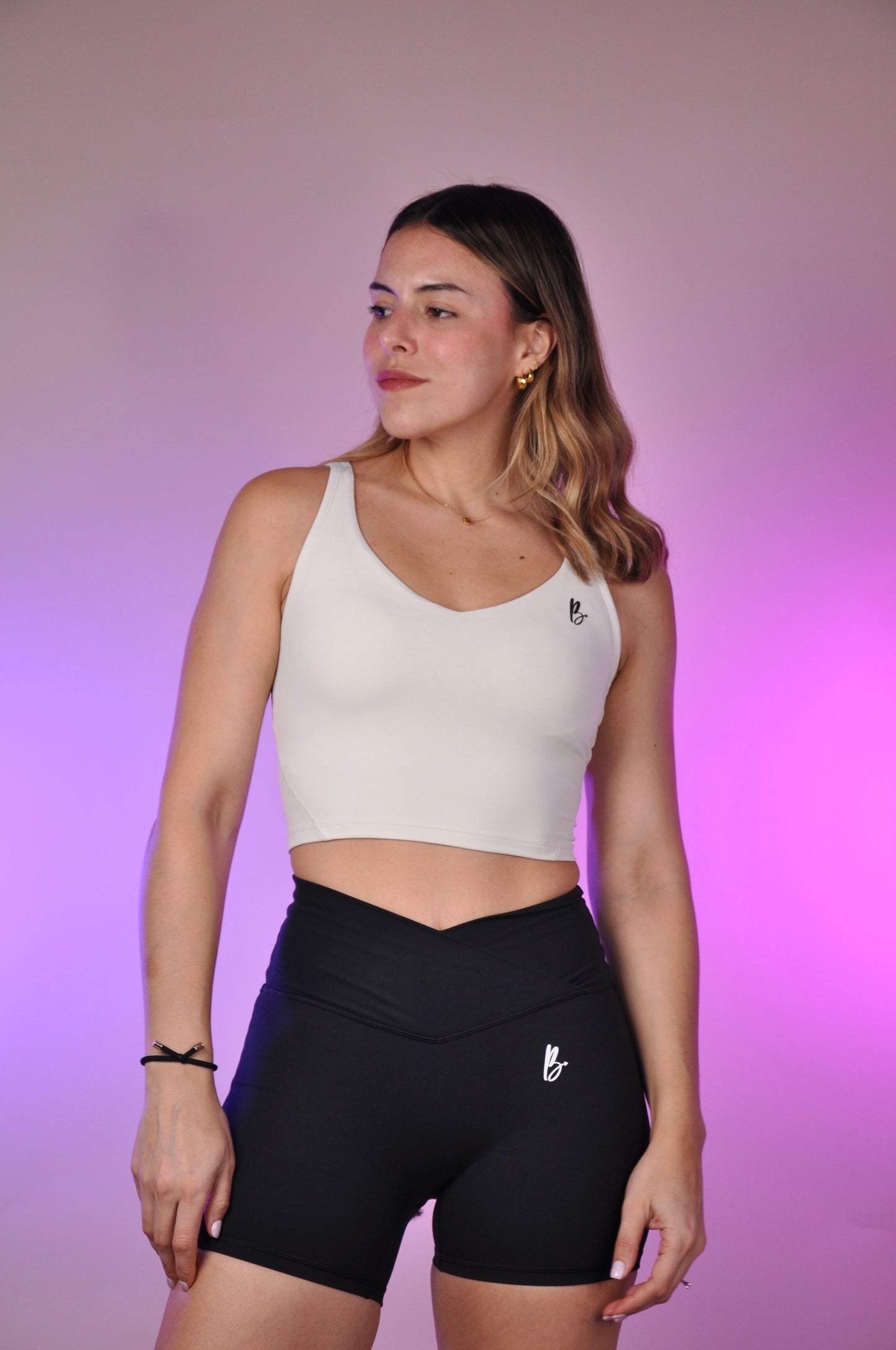 Sport bra curved