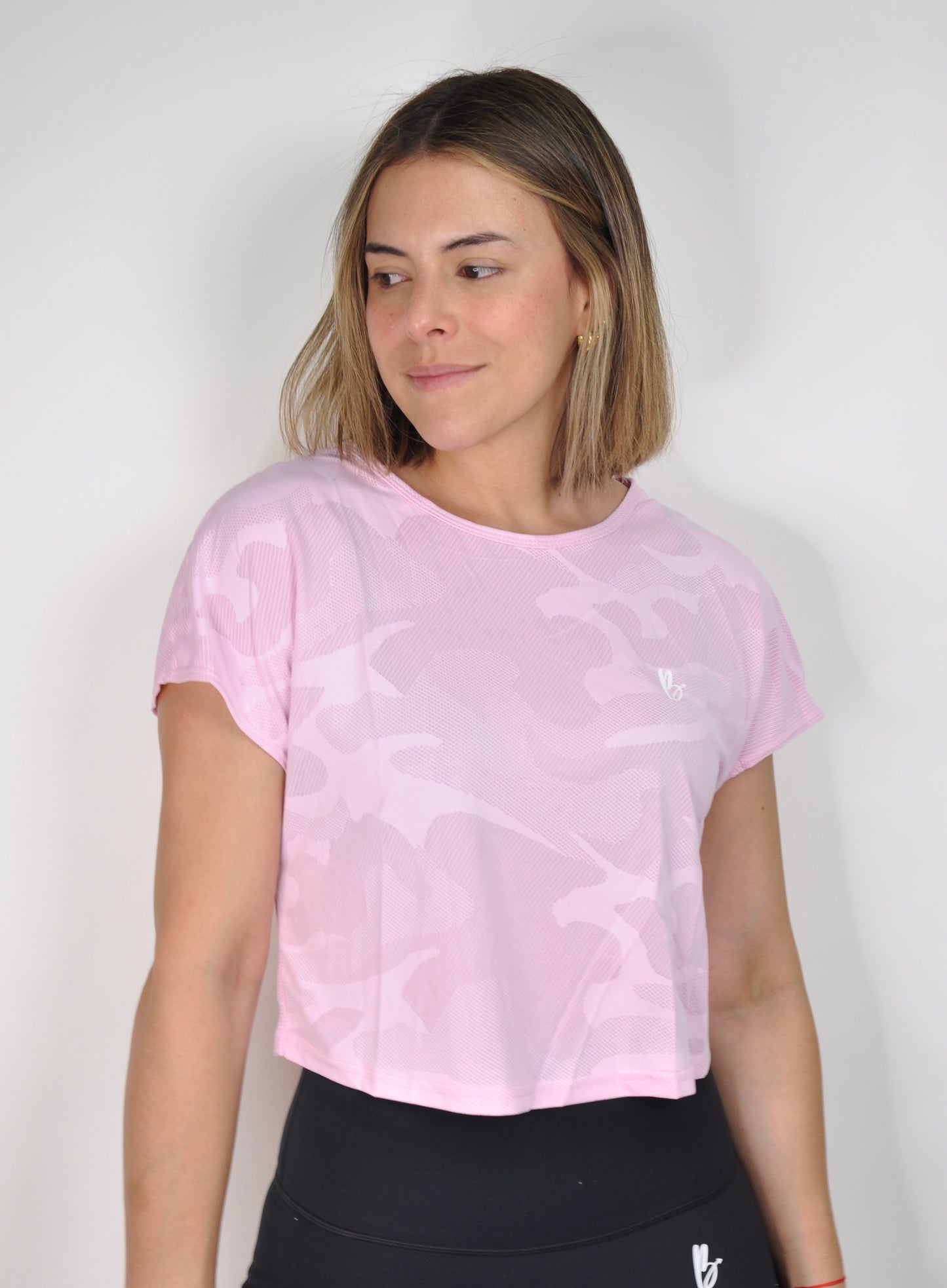 Top manga corta camo
