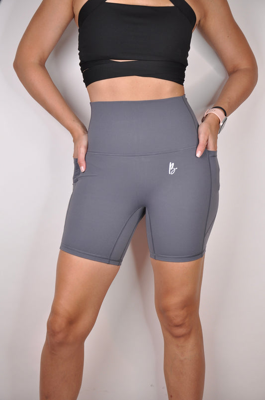 Bikers liso con bolsillos