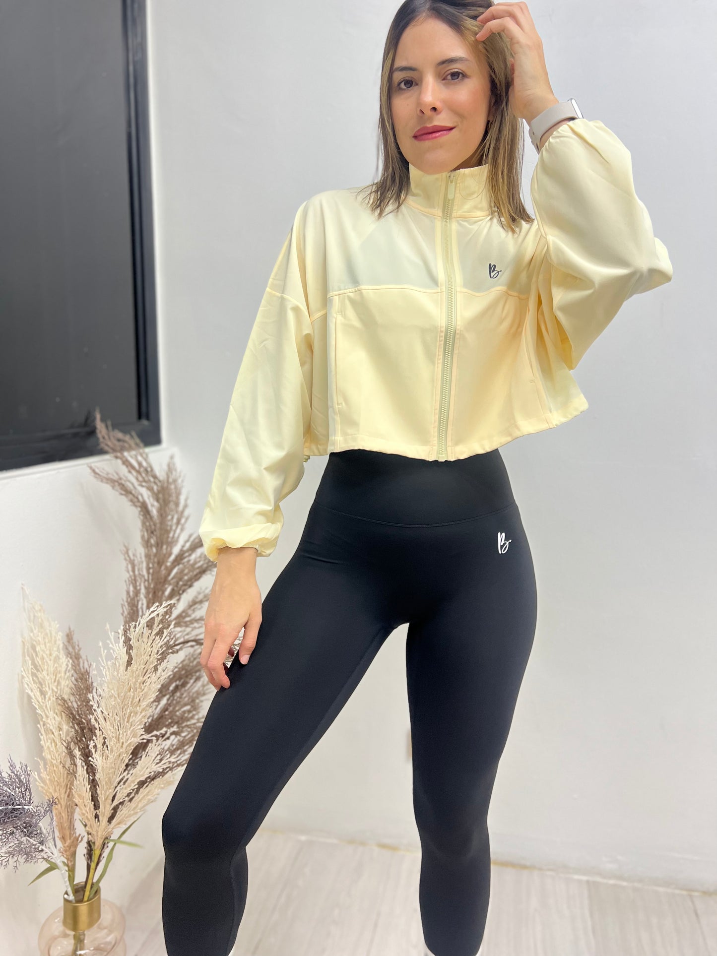 Chaqueta very cropped