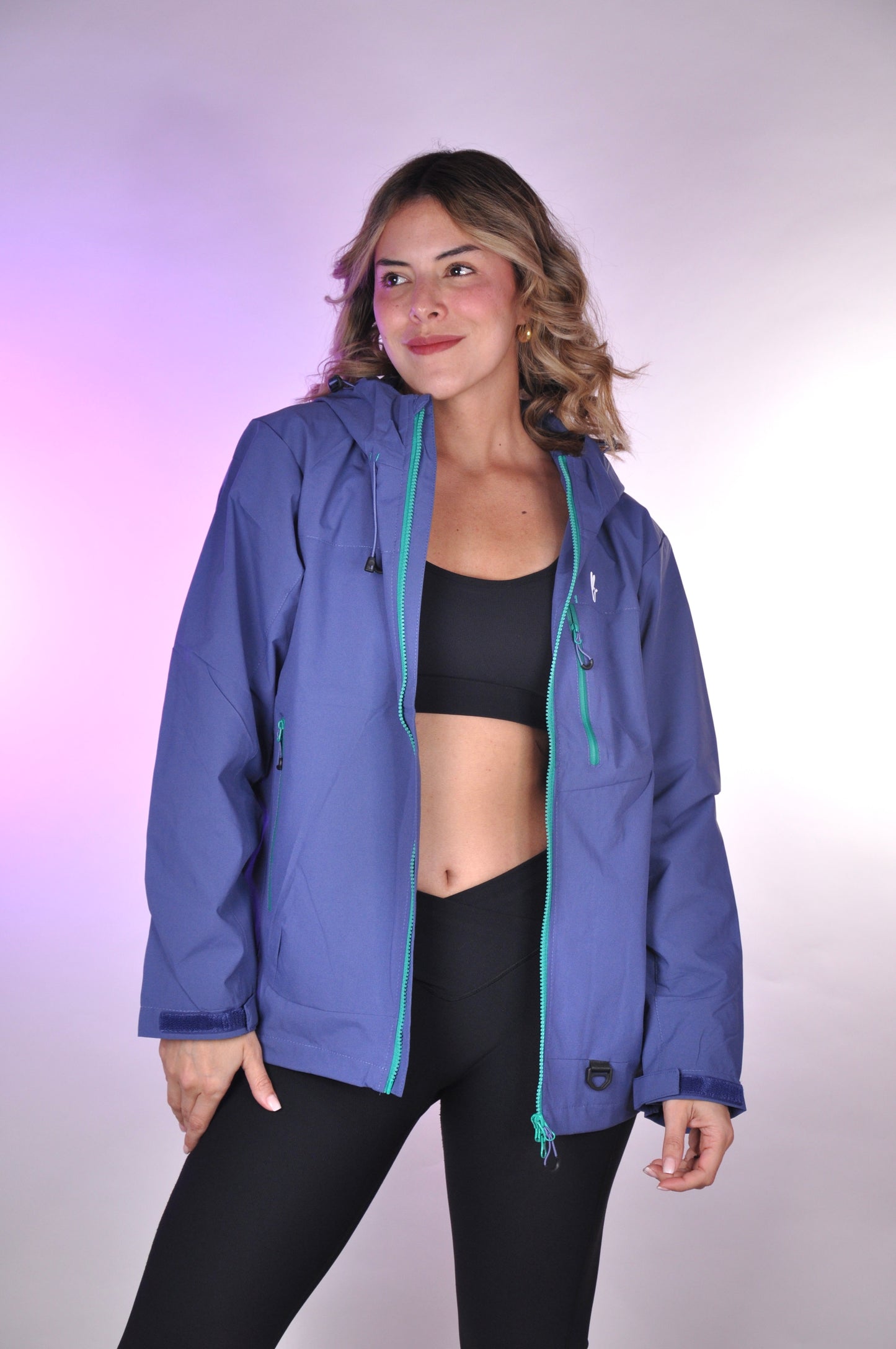 Chaqueta unicolor con cierre