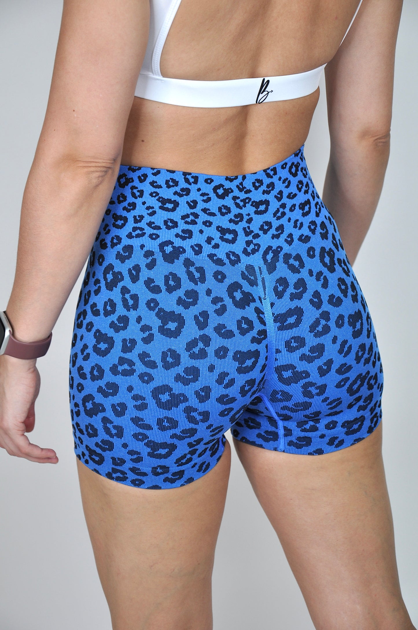 Shorts leopardo