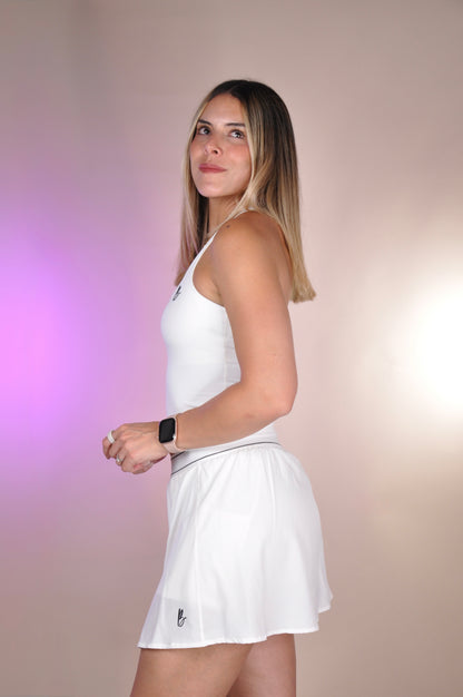 Conjunto top largo y falda con borde