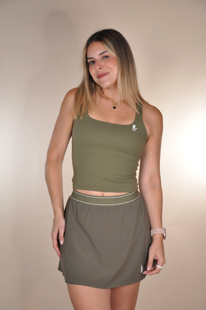 Conjunto top largo y falda con borde
