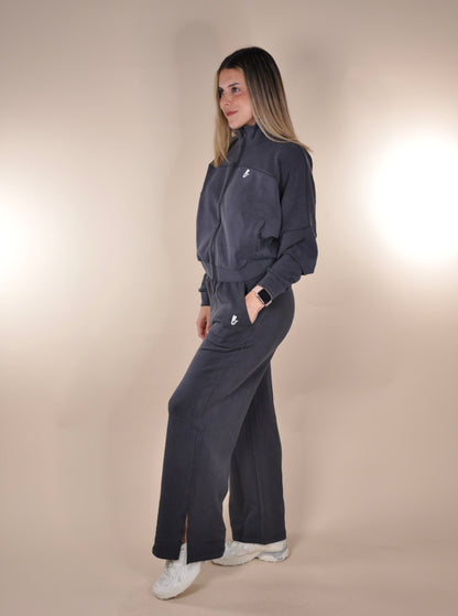 Conjunto de jacket y sweatpants abiertos