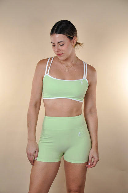 Conjunto con borde y shorts text