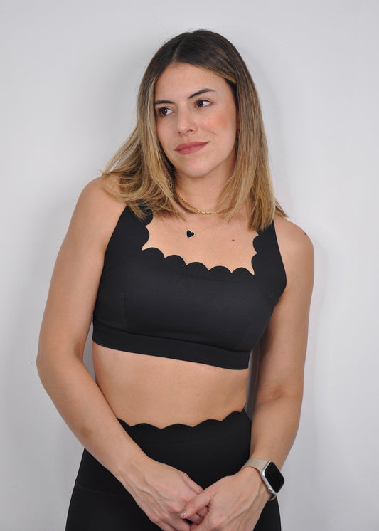 Sport bra scalloped cruzado
