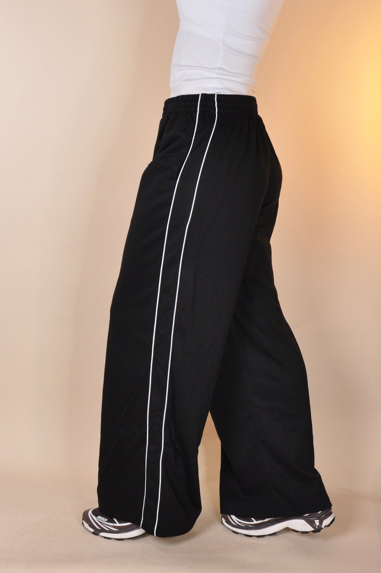 Wide leg sweatpants