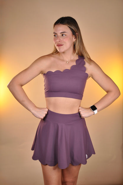 Conjunto top de lado scalloped y falda