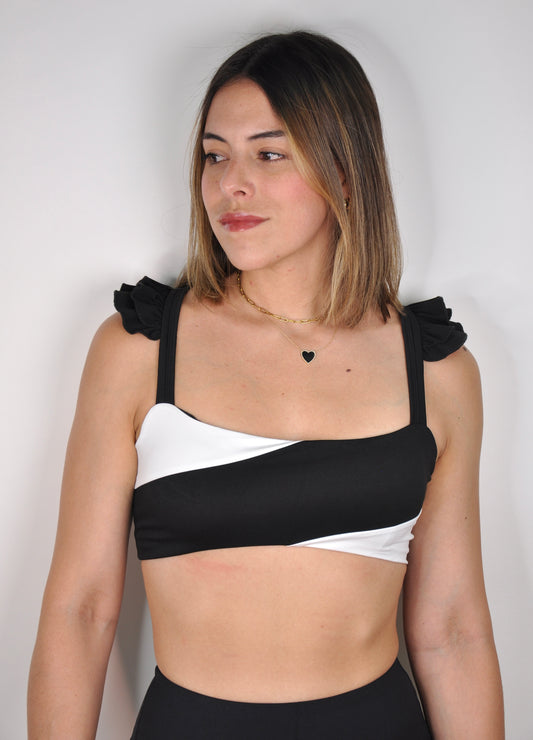 Sport bra bicolor con vuelos