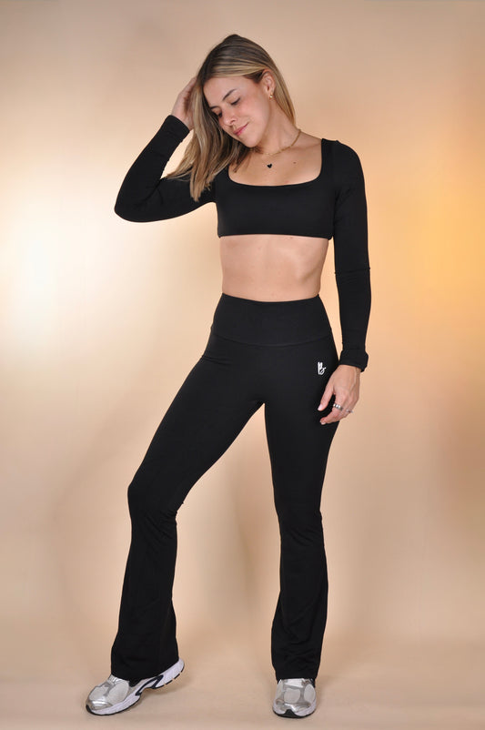 Conjunto manga larga y flared pants
