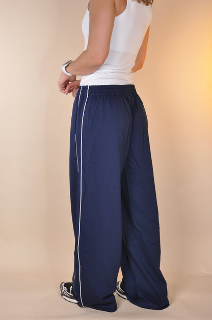 Wide leg sweatpants