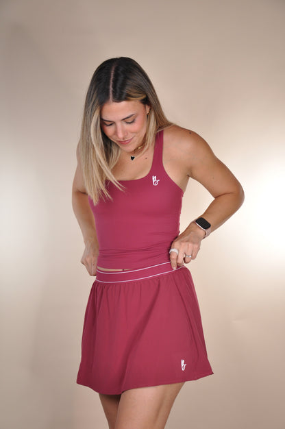 Conjunto top largo y falda con borde