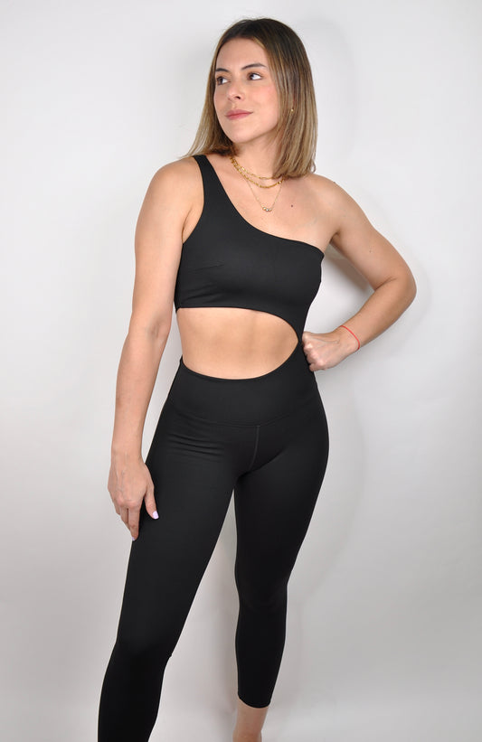 Enterizo de lado y leggings