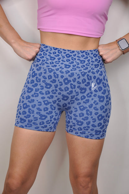 Shorts leopardo