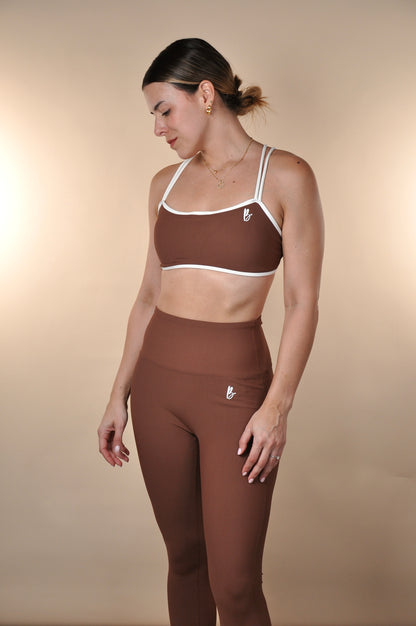 Conjunto con borde y leggings text