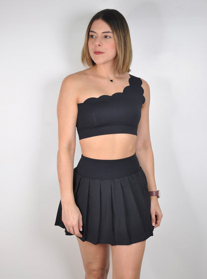 Conjunto top de lado scalloped y falda plisada