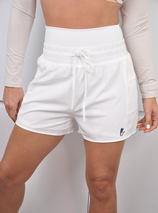 Shorts sueltos con banda
