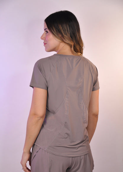 Top manga corta con mesh