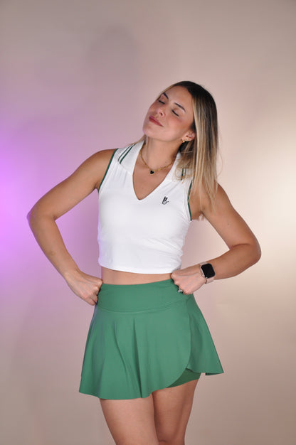 Conjunto top con cuello y falda asimetrica