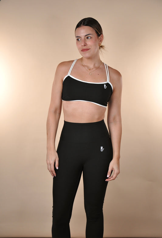 Conjunto con borde y leggings text