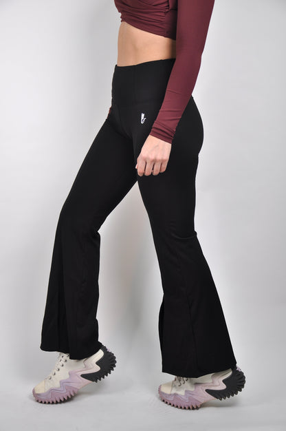 Flared pants abiertos