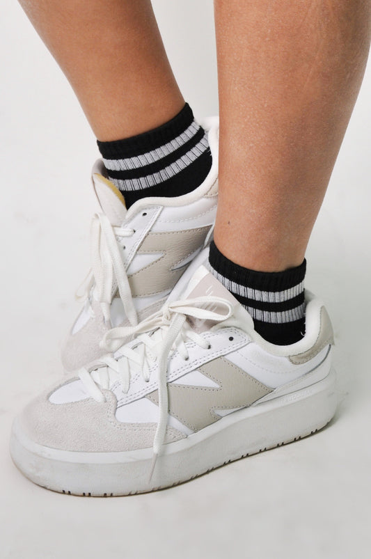 Crew socks (Black & white) cortas